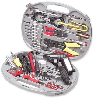 Preisvergleich Produktbild MANHATTAN 530217 Universal Werkzeug-Koffer145-teilig