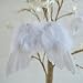 Produktbild 12 cm Vintage Feder zum Aufhängen Engel Flügel Weihnachtsbaum Hochzeit Deko Geschenk