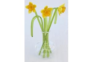 THORNESS Gorgeous glass daffodil display