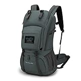 -WERKZEUGHALTERUNGEN- 6 Kompressionsriemen um den Wanderrucksack zu verkleinern oder eine Tasche aufzuhängen oder andere Ausrüstungsgegenstände. D-Form Haken, Rast Schlaufen und untere Riemen zum Aufhängen von Werkzeugen, Trekkingstöcke, Zelten, Schlafsäcken, und anderem Zubehör