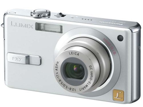 Panasonic Lumix DMC-FX7 EG-K Digitalkamera (5 Megapixel) in schwarz Panasonic Lumix DMC-FX7 EG-K Digitalkamera (5 Megapixel) in schwarz
