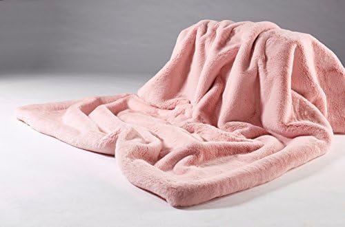 Strawberry Cream Pink Faux Fur Throw (140 x 180cm)