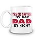 Produktbild Harma Art Truck Driver by Day Dad by Night Kundenspezifische Bedruckte Kaffeetasse – 11 oz - QualitäTS Keramiktasse