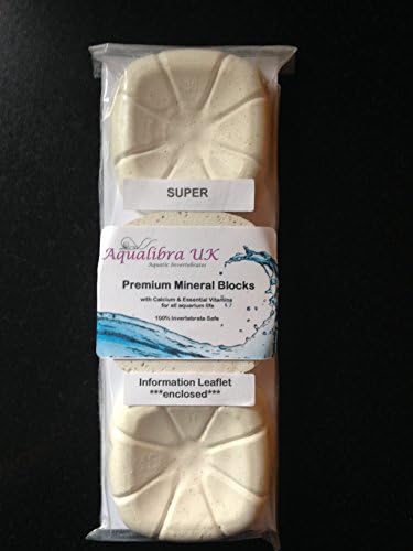 PREMIUM CALCIUM and MINERAL BLOCKS with added VITAMINS + SPIRULINA (Super 40g Blocks x 3)