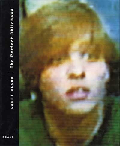 couverture de : The perfect childhood