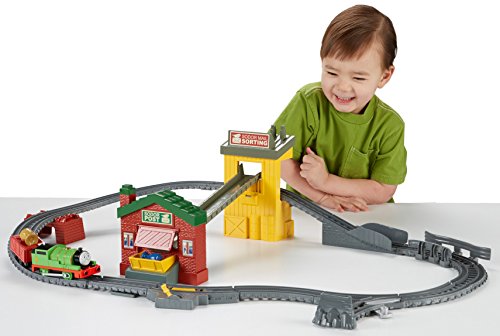 Thomas & Friends Trackmaster Percy's Mail Delivery Set