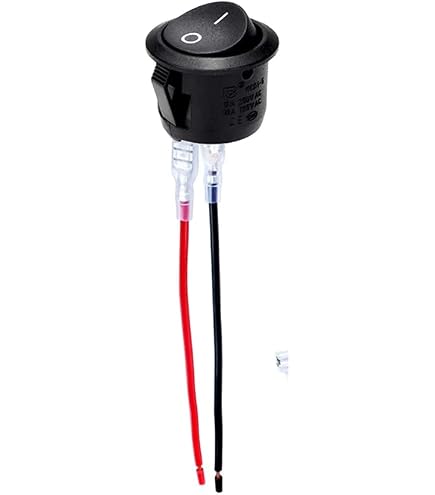 LEGRAND 721327, 2P+E Socket, with Cover, IP21, Alu | Global