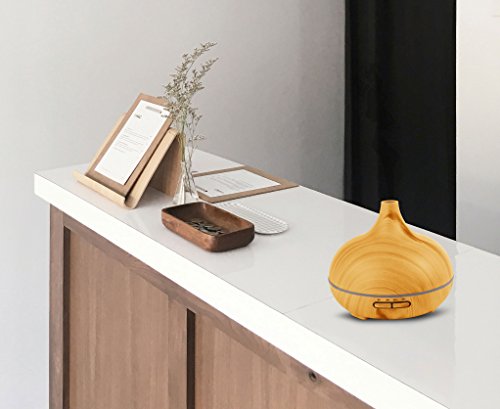 Aroma Diffuser mit 300 ml – Luftbefeuchter und Ultraschallvernebeler – Raumduft verbesserung für Wohnung, Büro, Yoga etc. Die Duftlampe für Aromatherapie und Luftbefeuchtung – My1St™ (300ml, Helles Holzdekor – UNI) - 2