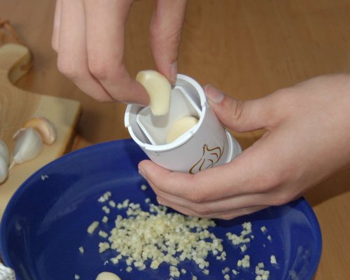 Genius 19102 Knoblauchschneider G5 4-tlg. Weiß - 2