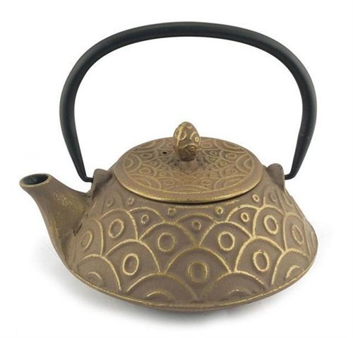 Preisvergleich Produktbild Teekanne 0,8 l, Gusseisen, goldfarben