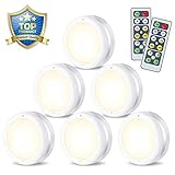 💡【Einfache Installation und zu ersetzen】LED mit 3 AAA Batterie (nicht im Lieferumfang enthalten), kann sofort und bequem ersetzt werden. Kleben Sie die Puck-Leuchte mit der Gehäuseoberfläche mit Klebeband in Sekunden fest. Einfach zu installieren und zu entfernen.