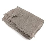 Cobertura thesee 230 x 260 cm lana 320 g/m2 (78% mohair 15% lana 7% poliamida), tratado antimites, colores uni marrón topo, acabado flecos en dos lados - Fabricado en Europa.