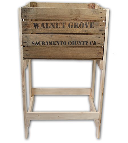 Hochbeet aus verschiedenen alten Obstkisten von Cronenwerth © (Hochbeet mit Holzkiste „Walnut Grove“) - 3