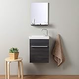 MOBILETTO BAGNO SOSPESO PROFONDITÀ MINIMA CON SPECCHIO E MENSOLA La collezione di mobili da bagno Smart dalla profondità ridotta è stata pensata per sfruttare tutta la superficie della stanza da bagno, specialmente se è di piccole dimensioni. Praticità e bellezza si fondono in un'unica cosa, creando...