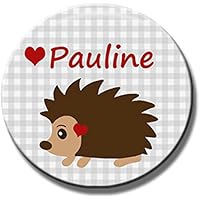 Polarkind Button Namenschild Anstecker Anstecknadel Igel mit Wunschname und Wunschgröße handmade 38mm 59mm Kindergeburtstag Mitbringsel
