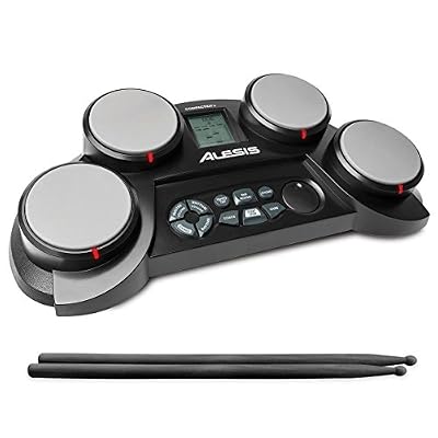 Alesis CompactKit 4 – Batterie Electronique avec 4 Pads Sensibles, Haut-Parleurs, Baguettes + 70 Sons de Percussions Inclus