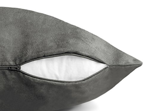 Kissenhüllen in Wildleder-Optik – angenehm weich & überaus robust – in 21 fantastischen Farben und 3 Größen (14 Farben in 60 x 60 cm), Doppelpack Kissenhüllen 50 x 50 cm, anthrazit - 5