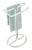 mDesign toallero elegante de aluminio en color gris – Toallero de pie para su albornoz o toallas – Colgador de pie de fácil instalación, toallero sin taladros