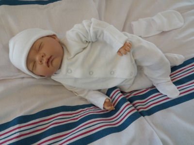 Q. NEWBORN BOS BOY Childs 1st Realistic Reborn Newborn Weighted Doll Fake Toy Baby Girls Childs Birthday Christmas Gift UK Seller made by Saxon Reborns