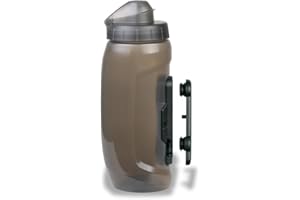 SKS Ya sea que andes en bicicleta por tierra o por carretera, nuestras botellas te mantendrán fresco durante mucho tiempo.