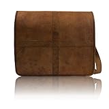 Größe: 30,5 (B) x 40,6 (L) cm. Die große Größe sorgt dafür, dass Laptops mit einer Größe von bis zu 15,5 Zoll problemlos passen und Platz für notwendige Gegenstände wie Notebooks, Planer, i-Pads, Ladegeräte, Stifte, Visitenkarten etc.