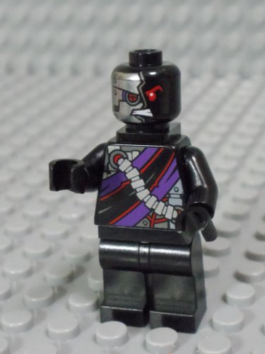Preisvergleich Produktbild Lego Ninjago - Minifigur Nindroid Drone mit Rückenhalterung