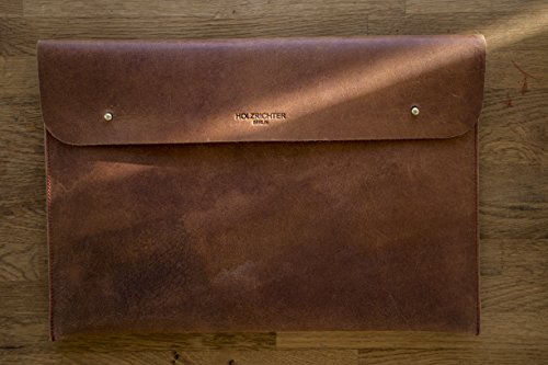 HOLZRICHTER Berlin Lederhülle für das Apple Macbook Pro Retina 15″ in camel braun. Hochwertige Sleeve Tasche aus Leder für das Macbook 15 Zoll - 2