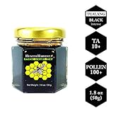MIEL NEGRA en color negro oscuro es una fuerte concentración de néctares, compuestos bioactivos y antioxidantes. Se informa la actividad total 10+, que consiste en actividad de peróxido y no peróxido. Polen 100+ significa> 100 tipos de granos de polen de flores de la selva tropical identificados a partir de Black Honey (foto # 5). Aroma fuerte y complejo con ligero sabor dulce y amargo. Adecuado para la mejora del tejido corporal y la mejora de la capacidad de rehabilitación.