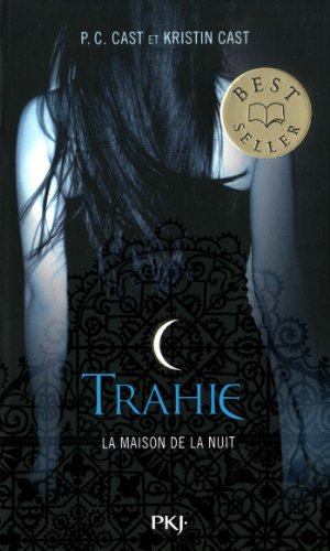 couverture de : Trahie T2