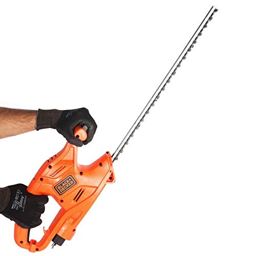Black + Decker 420W Elektro-Heckenschere, 45 cm Schwertlänge, 16mm Schnittstärke, 2-Hand Schaltung, GT4245-GB - 4