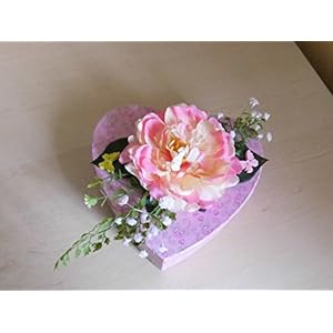 Geschenkbox Geschenkverpackung Herz mit Dekoration