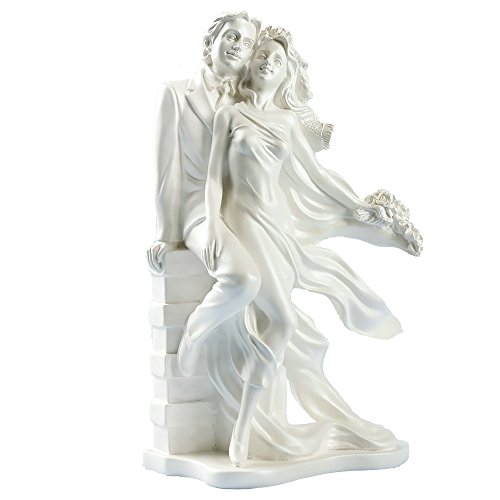 Cake Company Hochzeit-Figur Braut-Paar mit wehendem Kleid | ca. 17,5 cm in Weiß aus Polyresin | nicht essbare Kuchen-Deko für Hochzeit-Deko | Torten-Figur & Tortenaufsatz für Hochzeit-Torten-Deko