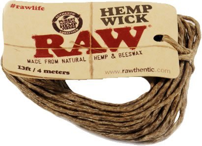 Kiffer Set 4tlg.: Zen konische Drehmaschine 110mm Jointroller – 50x actitube Slim Aktivkohlefilter – 4m Raw Hemp Wick – Rasta-Legalize-Ansteck-Button 25mm - 3