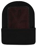 Un acolchado adicional es proporcionado por una capa de tela de fieltro y material de red. El fieltro y la tela de red se cosen a mano en Hamburgo para cada gorra.