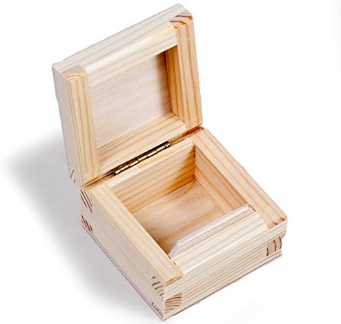 UNPAINTED NEW WOODEN SMALL BOX FOR RING 4,5 X 6,5 X 6,5 CM / ART CRAFT DECOUPAGE/ WOODENLAND