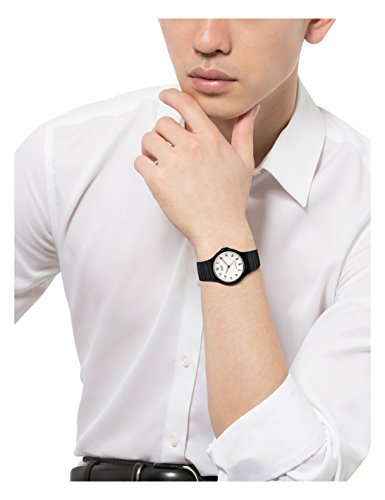 Reloj analogico para hombre de cuarzo con correa en resina mq-24-7bllgf