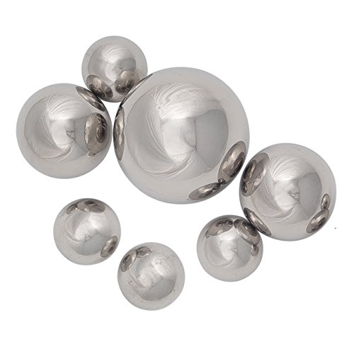 Edelstahl-Kugel-Set "La Lune", in Silber, Set bestehend aus: 4 Kugeln á Ø 4 cm, 2 Kugeln á 5 cm, 1 Kugel 8 cm