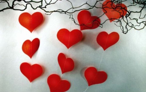 21 m HERZ GIRLANDE 100 grosse Herzen DEKO Liebe
