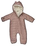 wärmend gefüttert mit weichem Plüsch / Mit kleinen Ohren an der Kapuze