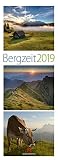 Bergzeit 2019, Wandkalender im Hochformat (24x66 cm) - Triplet-Landschaftskalender mit Alpen und Bergen für Bergfans / Wanderer mit Monatskalendarium by
