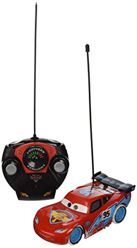 Preisvergleich Produktbild Simba 213089590 - Lightning McQueen Ice mit Fernsteuerung, 1:24