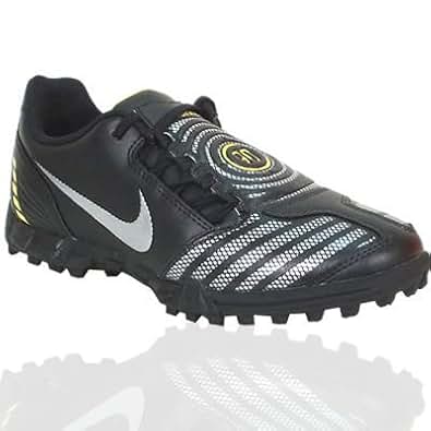 nike total 90 astro turf trainers