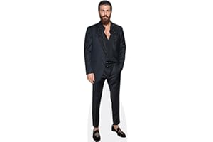 CELEBRITY CUTOUTS Can Yaman (Suit) tamano natural