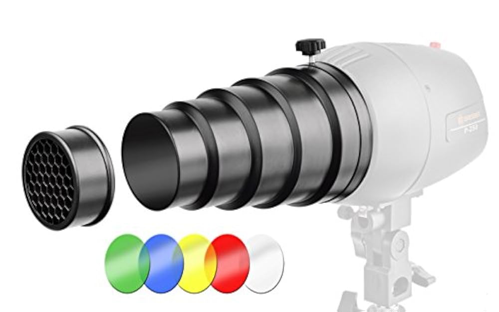 Терраса из европоддонов. Large attachments. Узконаправленный прожектор. Large attachments. Large attachments.