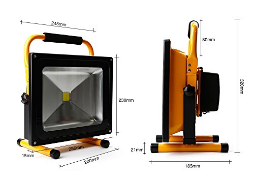 Obtener AGM 50W 5000LM Foco Proyector LED Recargable Portátil Luz de
Trabajo LED Profesional Foco de Jardín Luces de Camping al Aire Libre
con Nivel IP65 Impermeable para Jardín, Zona de Juegos o Camping al
Aire Libre Descuento