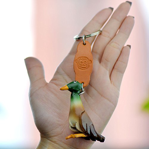 Ente Erik – kleiner Enten Schlüssel-Anhänger aus Leder, eine tolle Geschenk-Idee für Frauen und Männer im Vogel-Zubehör (Grün-Weiß-Braun), Gundel Gaukelei, Daffy Duck, Dagobert, Daisy, Darkwing, Donald, Oma, Quietscheentchen, Schnatterinchen, Ferdinand - 5