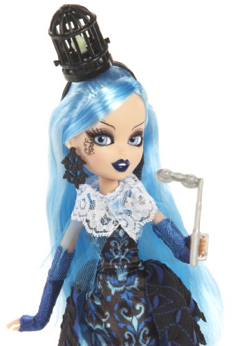Bratzillaz : Witchy Princesses - Carolina Past