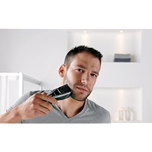 Philips Series 5000 Hair Clipper with Titanium Blades including Beard and Hair Combs - HC5450/83 - Image 7