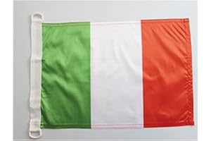 AZ FLAG - Drapeau Italie - 45x30 cm - Pavillon Nautique Italien Spécial Bateau Et Extérieur En Maille Bloquée Avec Anneaux Plastiques Intégrés - 30g