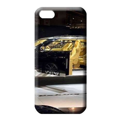 Werkstätten Arbeit statt Arbeitslosigkeit. Curricula für Beschäftigungs- und Qualifizierungsprojekte. Band 3: Kultur und Medien